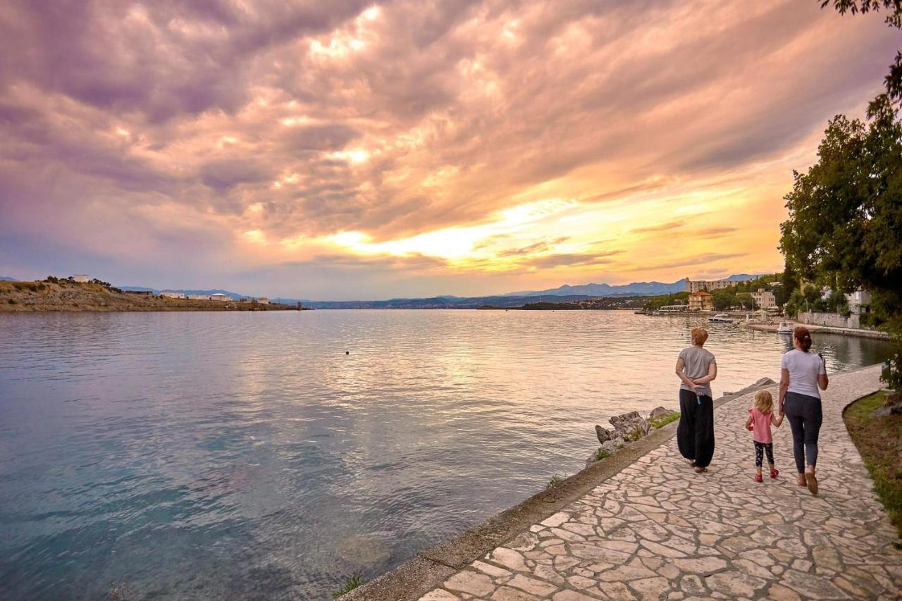 Ela I Gabi Daire Omišalj Dış mekan fotoğraf